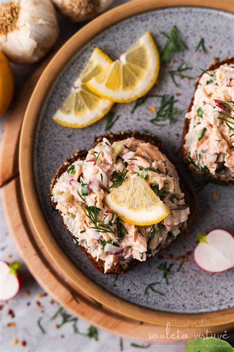 Įvairūs lašišos užtepėlės patiekimo būdai