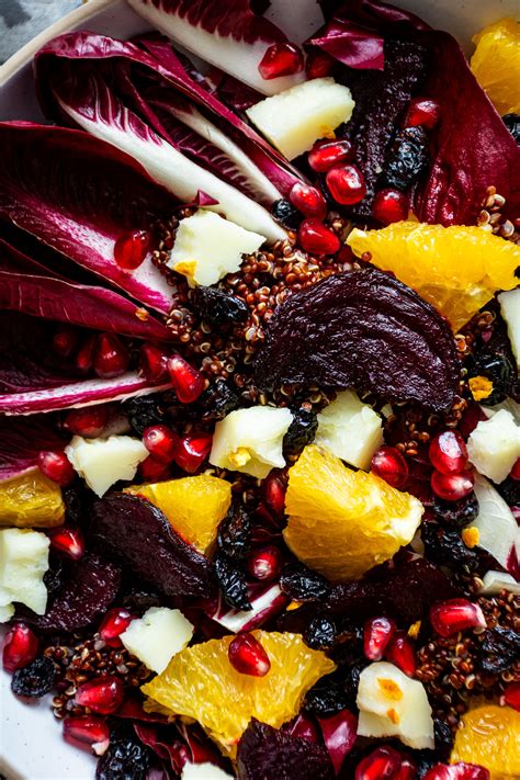 Įvairios salotos su burokėliais