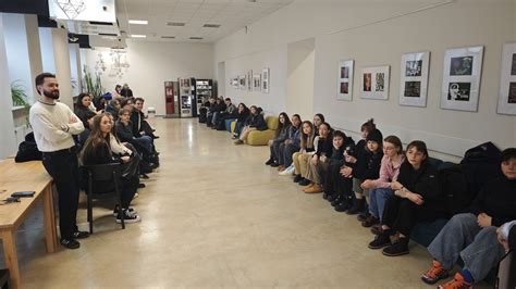 Kūrybinio darbo pristatymas auditorijai