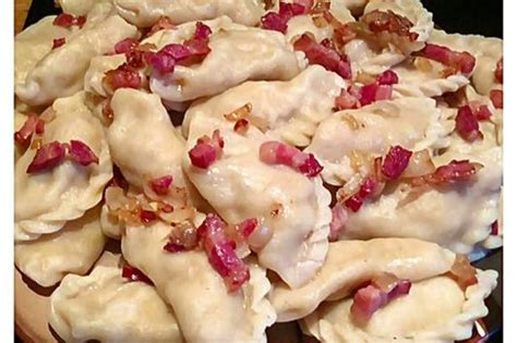 virtiniai su mėsa kaip namų jaukumo simbolis