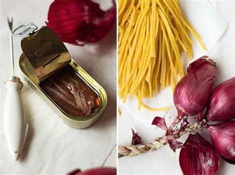 Ingredientai stiklainyje greitiems makaronams