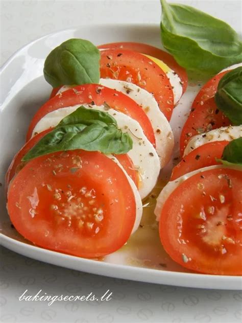 Itališkos Bruschetta ir Caprese salotų kilmė