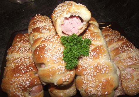 Bandelės su dešrelėmis orkaitėje