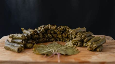 Dolma su vynuogių lapais ir ryžių įdaru