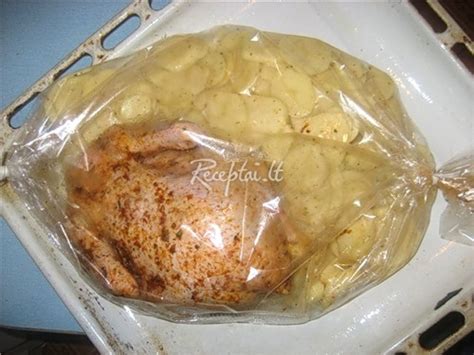 Višta kepimo folijoje