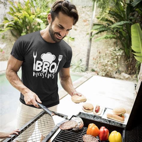 profesionalus BBQ meistras kepantis kepsnius
