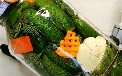 Marinato ingredientai ant stalo