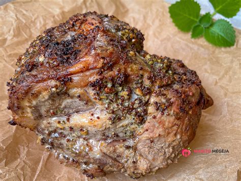 Orkaitėje kepta kiaulienos sprandinė su traškia odele