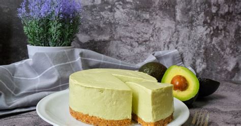 Vegan avokado tortas