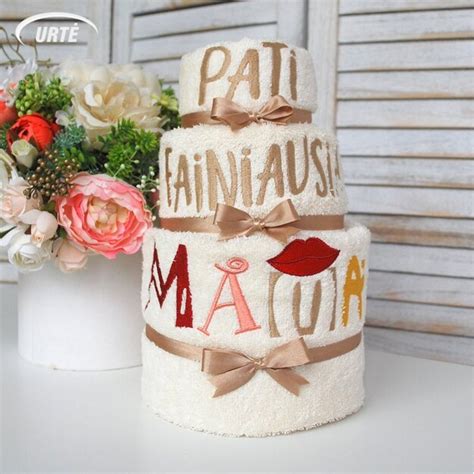 Rankšluosčių tortas - originali dovana mergaitei