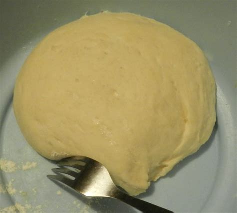 Mielinė picos tešla
