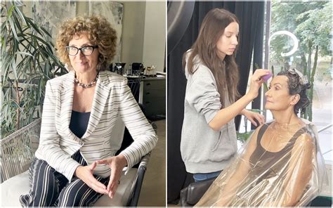 Moteris su SPA plaukų juostele atliekanti grožio procedūras