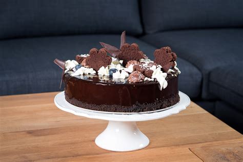 Lengvas šokoladinis tortas