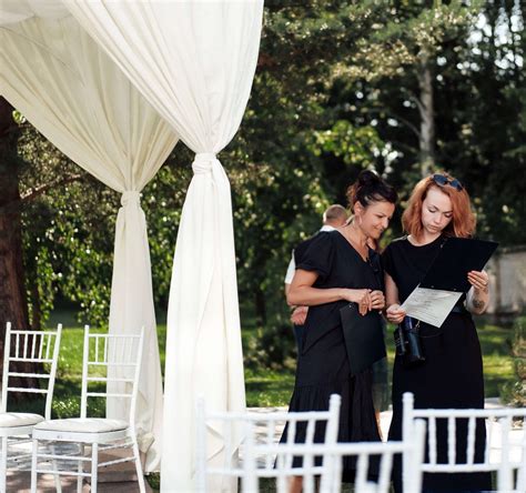 Vestuvių scenos fragmentas iš 