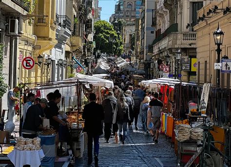 San Telmo turgaus atmosfera Buenos Airėse
