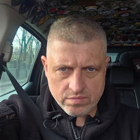 Įvairių Pietų Amerikos medžių, tokių kaip Kaučiukmedis ir Cumaru, pavyzdžiai