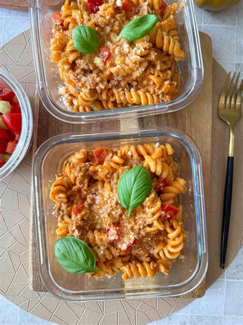 Makaronai su malta mėsa ir morkomis