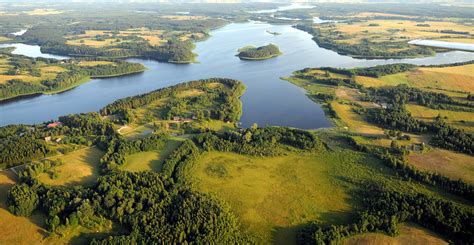 Daugų ežero panorama
