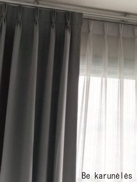 Pavyzdžiai teisingo ir neteisingo užuolaidų kabinimo