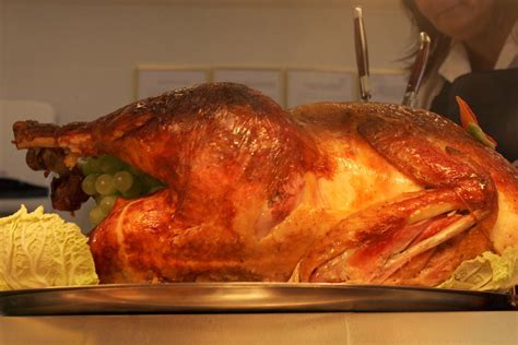 Klasikinis kepto kalakuto receptas su vaisiais