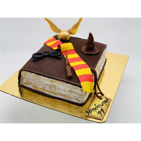 Vaikiškas tortas su Hario Poterio tema