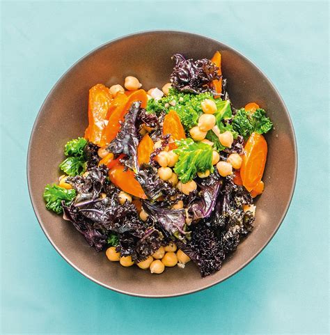 Dubuo su avinžirnių ir lapinių kopūstų troškiniu