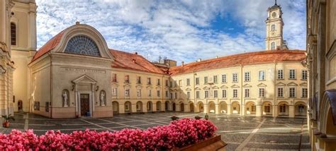Rekonkistos mūšiai ir kultūrų sandūra Andalūzijoje