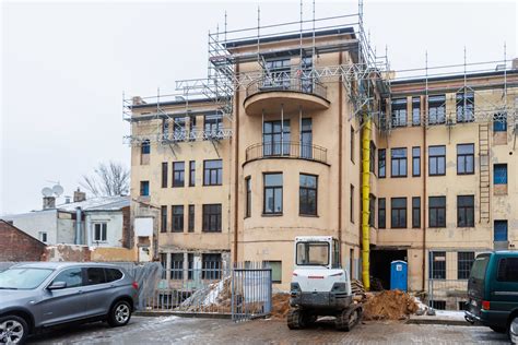 Pietų Sala pastato fasadas Kaune
