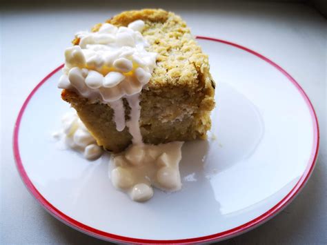 Bulvių kugelis su varškės ir cukinijos įdaru