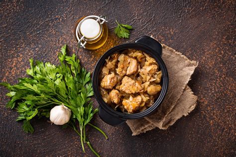Šviežios kiaulienos mentės apžiūra