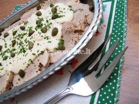 veršiena su tuno padažu