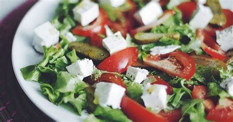 Salotų ingredientai paruošimui