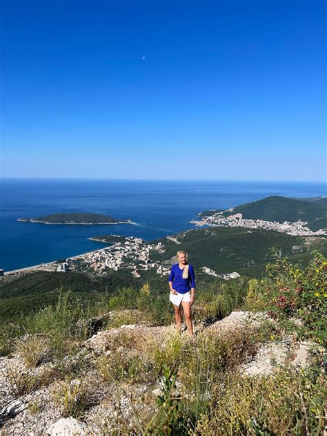 Makarskos Rivjeros panorama su Biokovo kalnais ir Adrijos jūra
