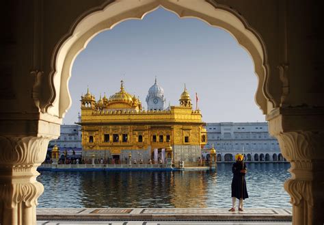 Harmandir Sahib (Auksinė šventykla) Amritsare, Indijoje