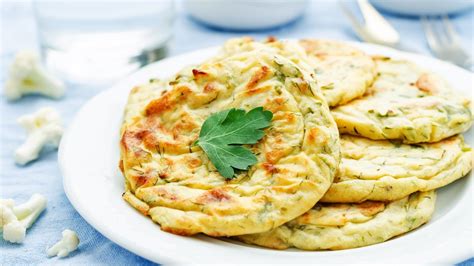 Žiedinių kopūstų keksiukai