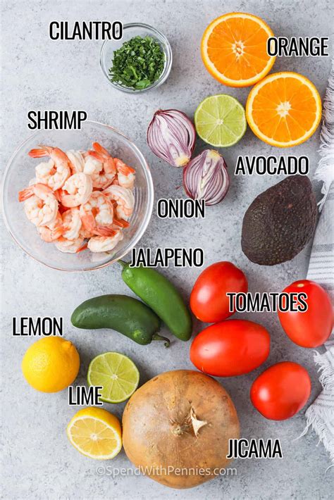 Ingredientai klasikinei krevečių mišrainei