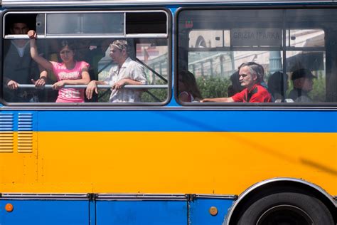 Šeimos kelionė išnuomotu autobusu
