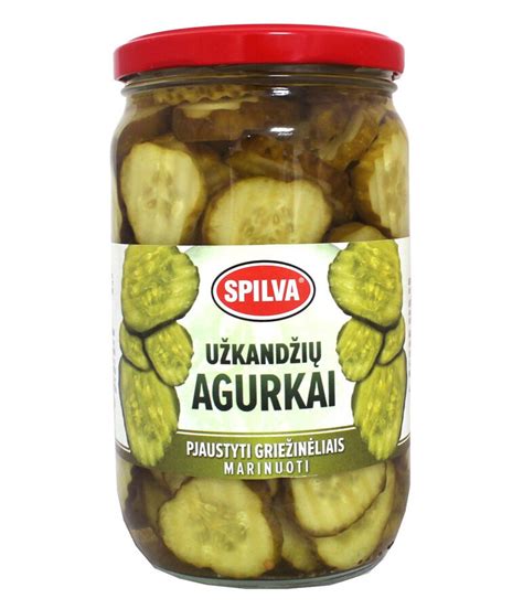 Pjaustyti marinuoti agurkai