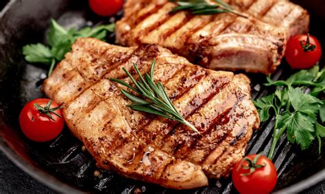 Balkaniškas kepsnys vješalica