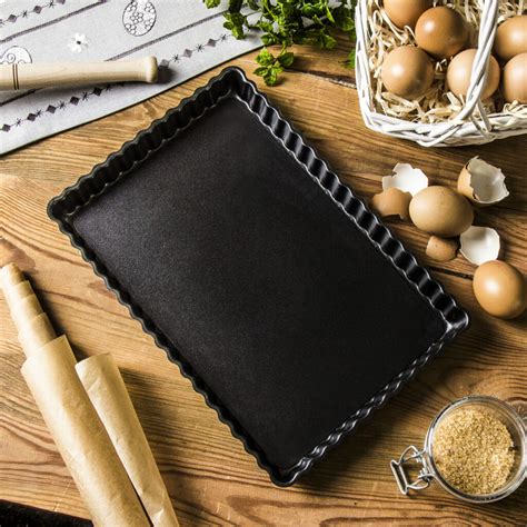 Kepimo forma su sūrio pyrago tešla