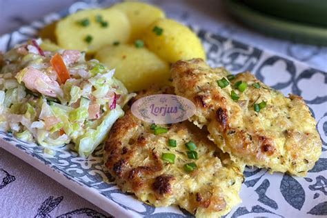 Kalakutienos kepsneliai folijos valtelėse su lydytu sūriu