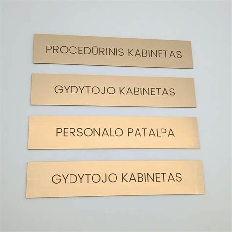 Pavyzdys, kaip neturėtų atrodyti durų lentelės