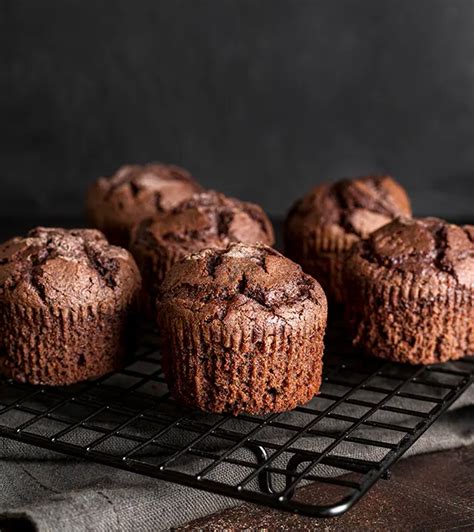 Šokoladiniai keksiukai su pistacijomis