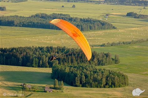 Nusileidimo technika su parasparniu