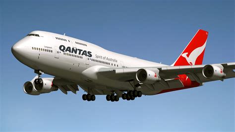 Qantas Boeing 747-400 skrendantis virš Antarktidos