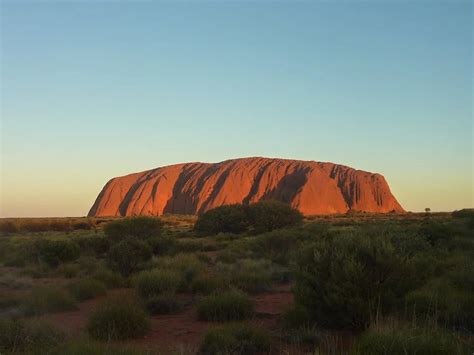 Uluru saulėtekio metu