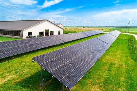 Saulės jėgainė prie kepyklos