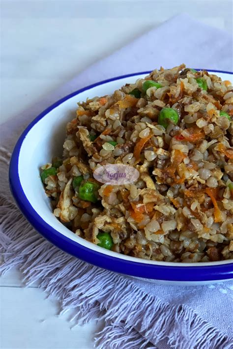 Stir-fry grikiai su mėsa ir Azijos daržovėmis