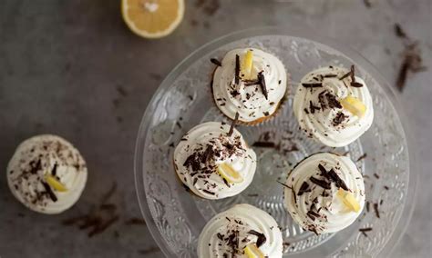 vėstantys keksiukai ant grotelių