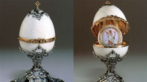 Pirmasis Fabergé kiaušinis: 